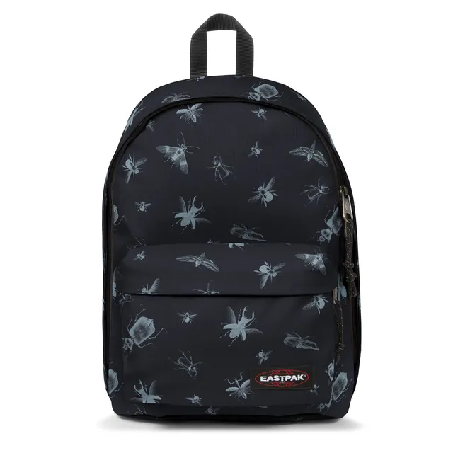 eastpak-mochila-infantil-out-of-office-27l-negro-bugged-black-con-funda-para-por image 1