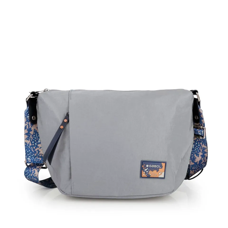 gabol-bolso-media-luna-luz-de-nylon-y-piel-sint-tica-gris image 1