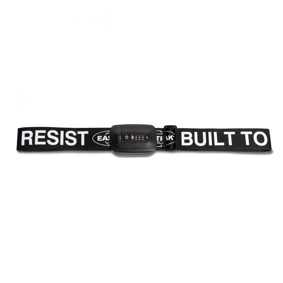eastpak-lockbelt-correa-de-equipaje-con-candado-negro image 1