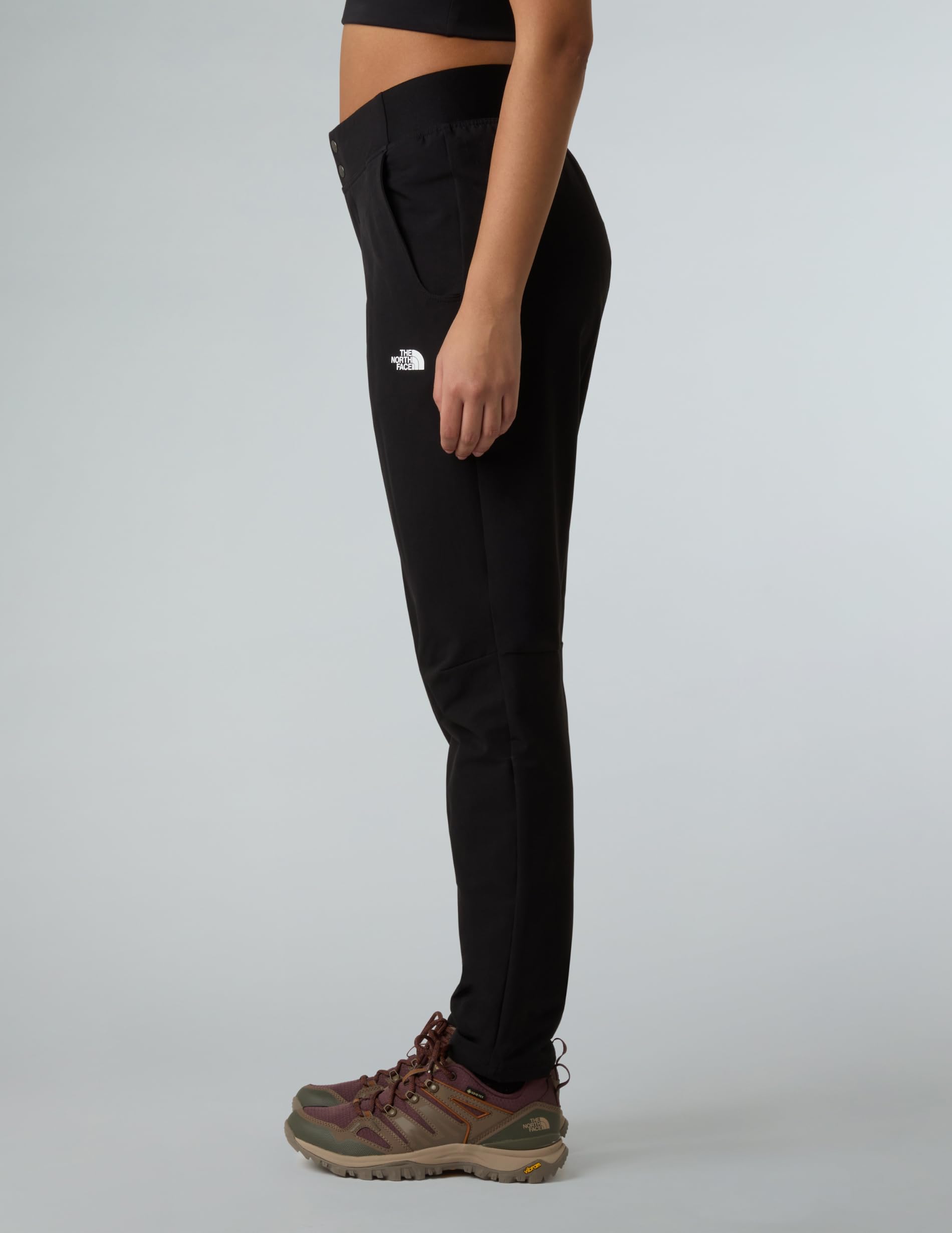 the-north-face-quest-softshell-pantalones-mujer-tnf-black image 4