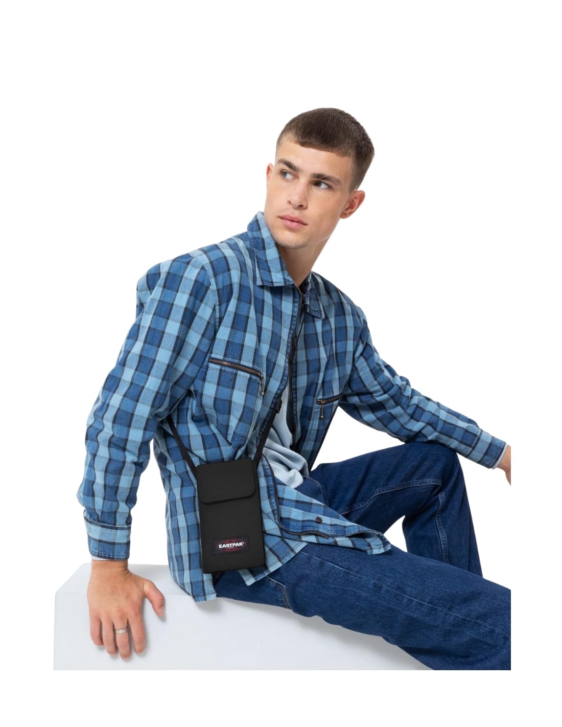 eastpak-daller-pouch-cartera-bandolera-organizador-de-tarjetas-y-m-vil image 2