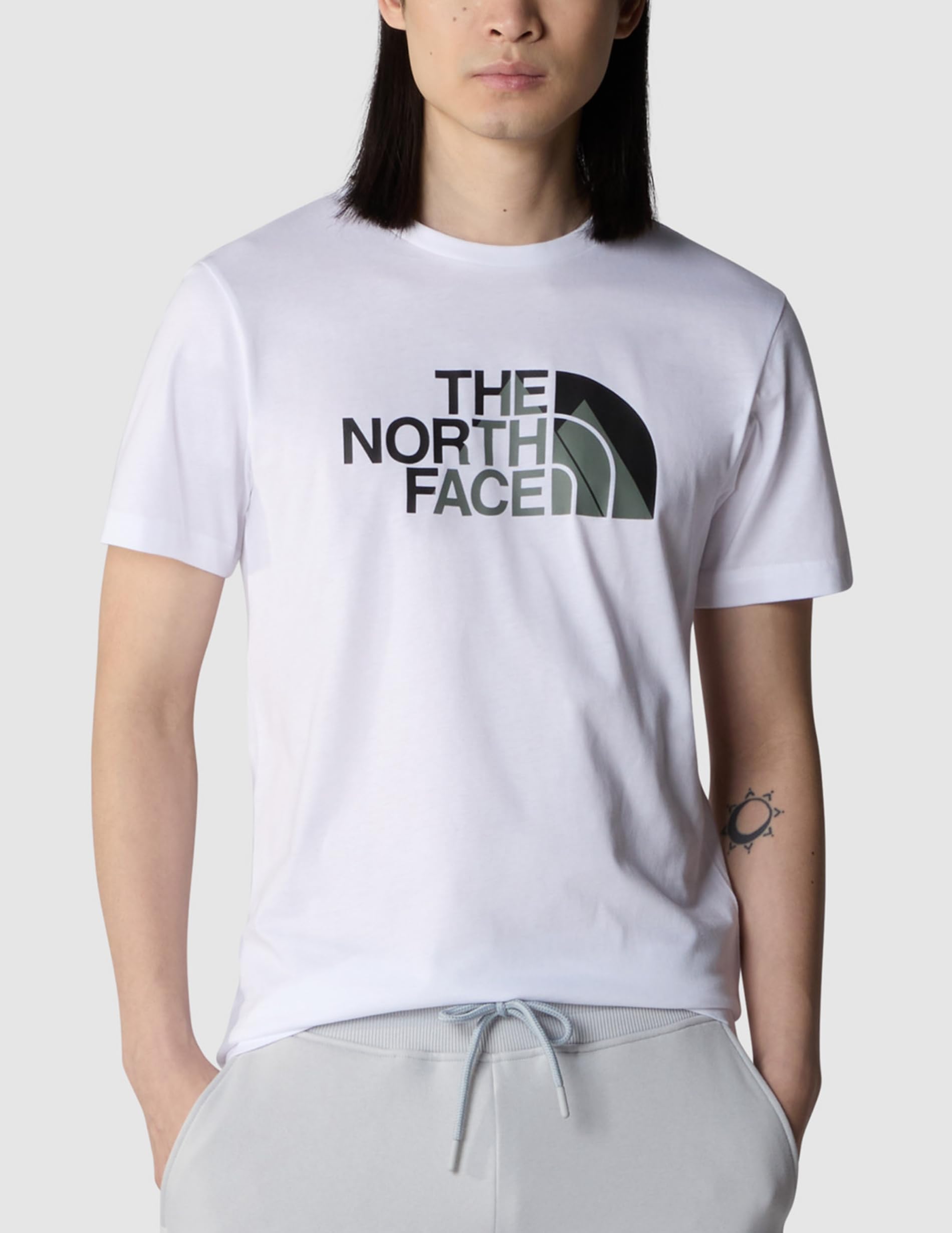the-north-face-camiseta-gr-fica-1-para-hombre-ajuste-est-ndar-cuello-redondo-neg image 4