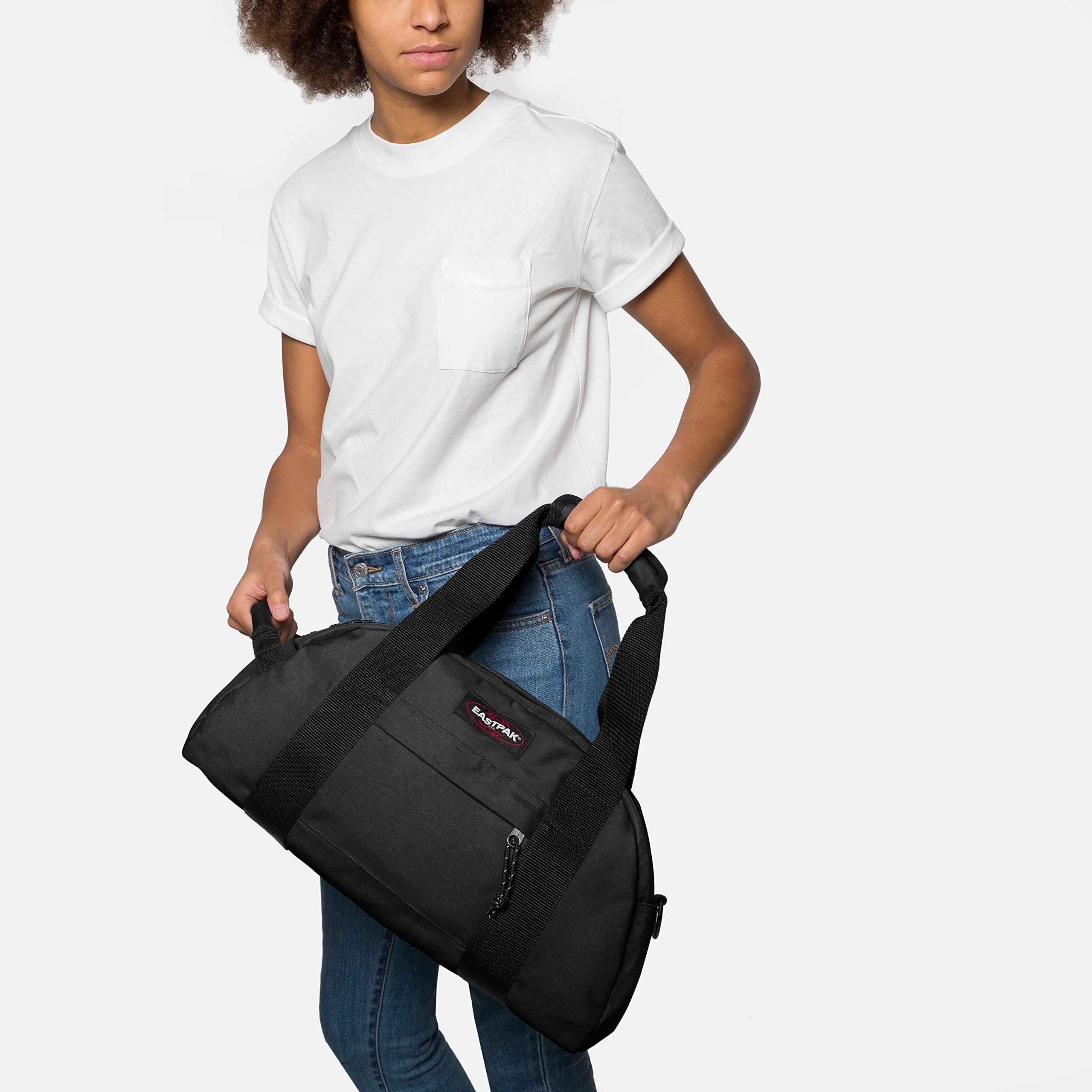 eastpak-compact-bolsa-de-viaje-23l-negro-equipaje-de-mano-ligero image 2