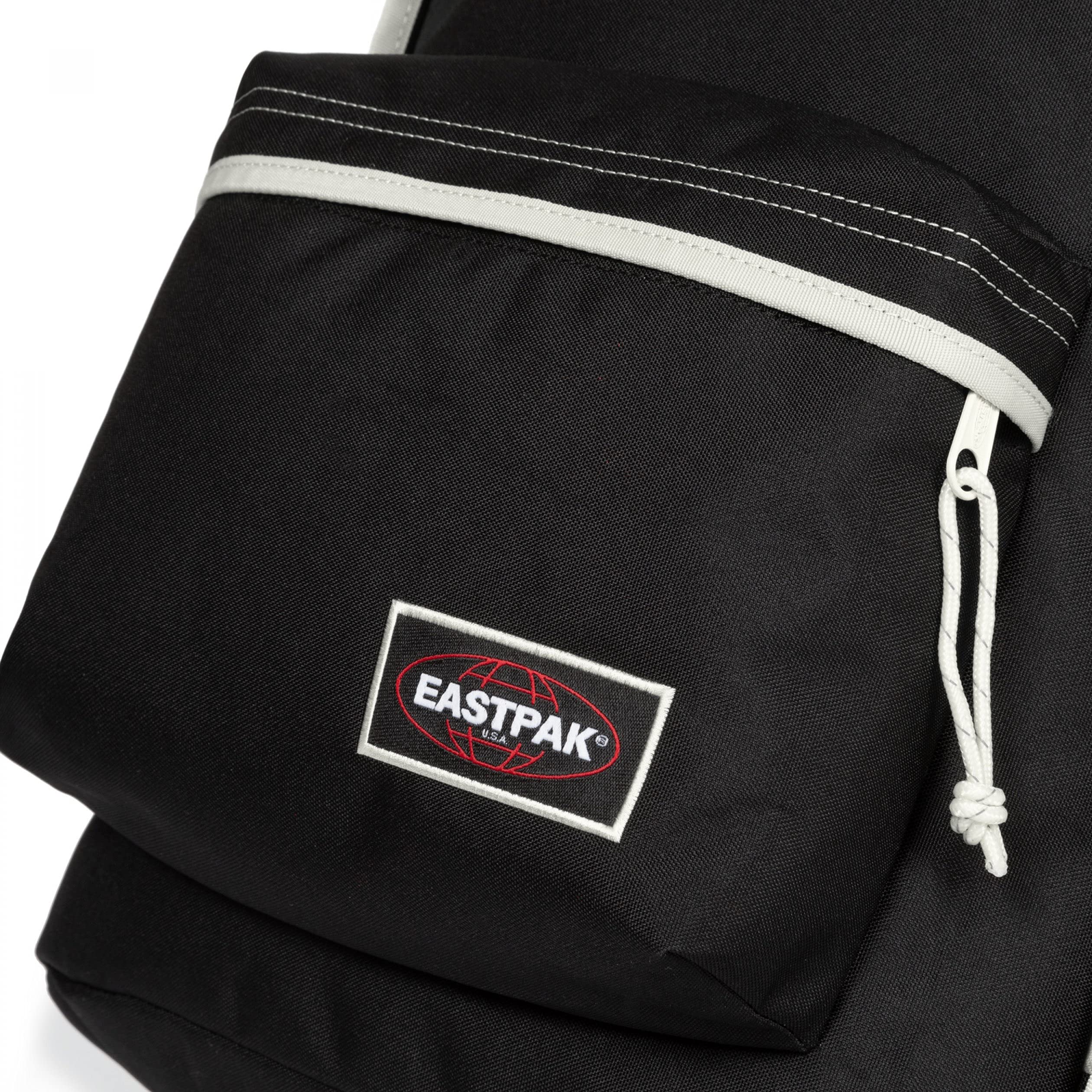 eastpak-out-of-office-mochila-27-l-44-cm-negro-kontrastclarity image 4